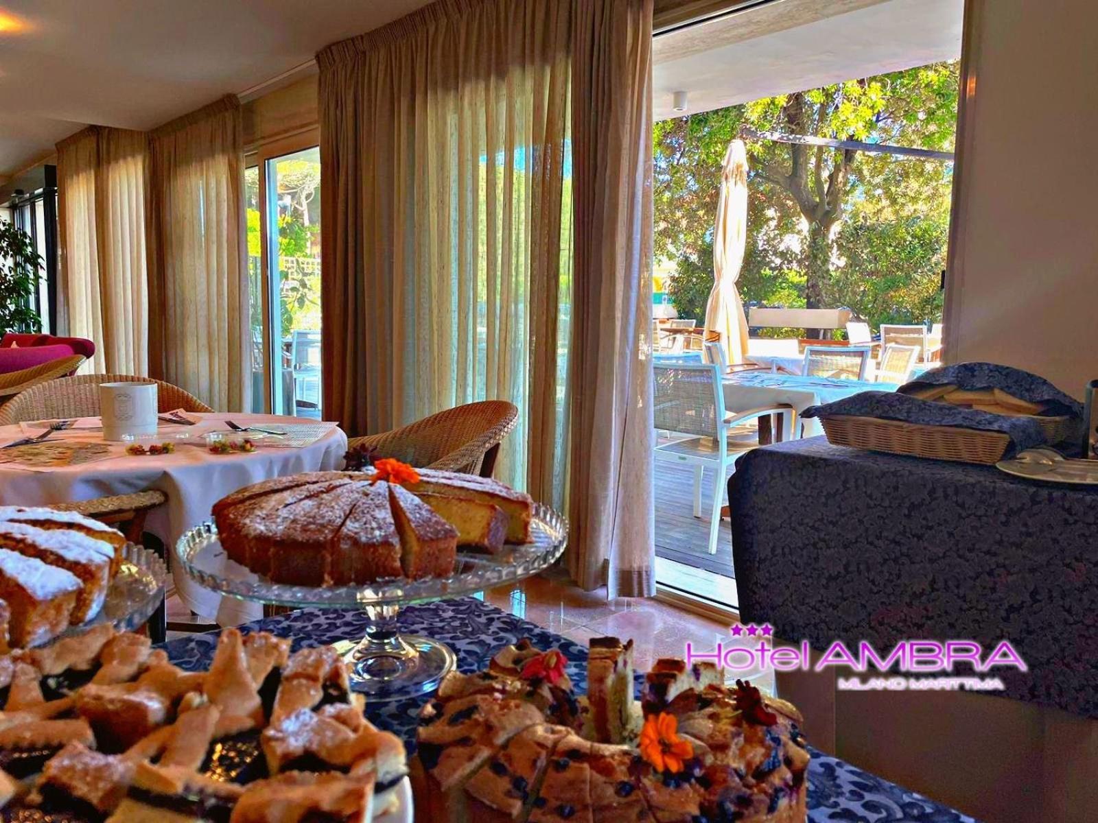 Hotel Ambra 3*